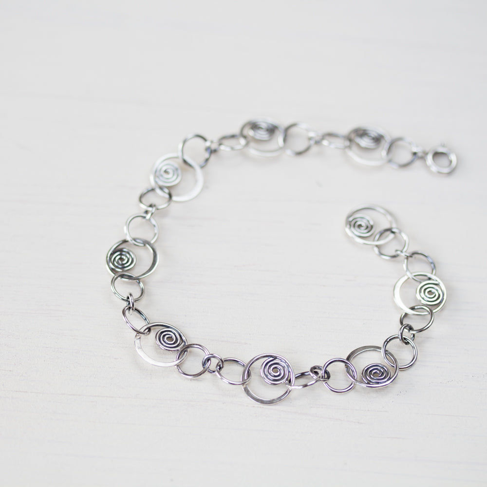 Spiral in a Circle - Hammered links chain bracelet, Sterling silver - jewelry by CookOnStrike