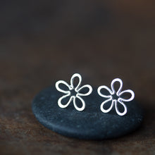 Load image into Gallery viewer, Dainty Sterling Silver Flower Stud Earrings, Simple Daisy - jewelry by CookOnStrike