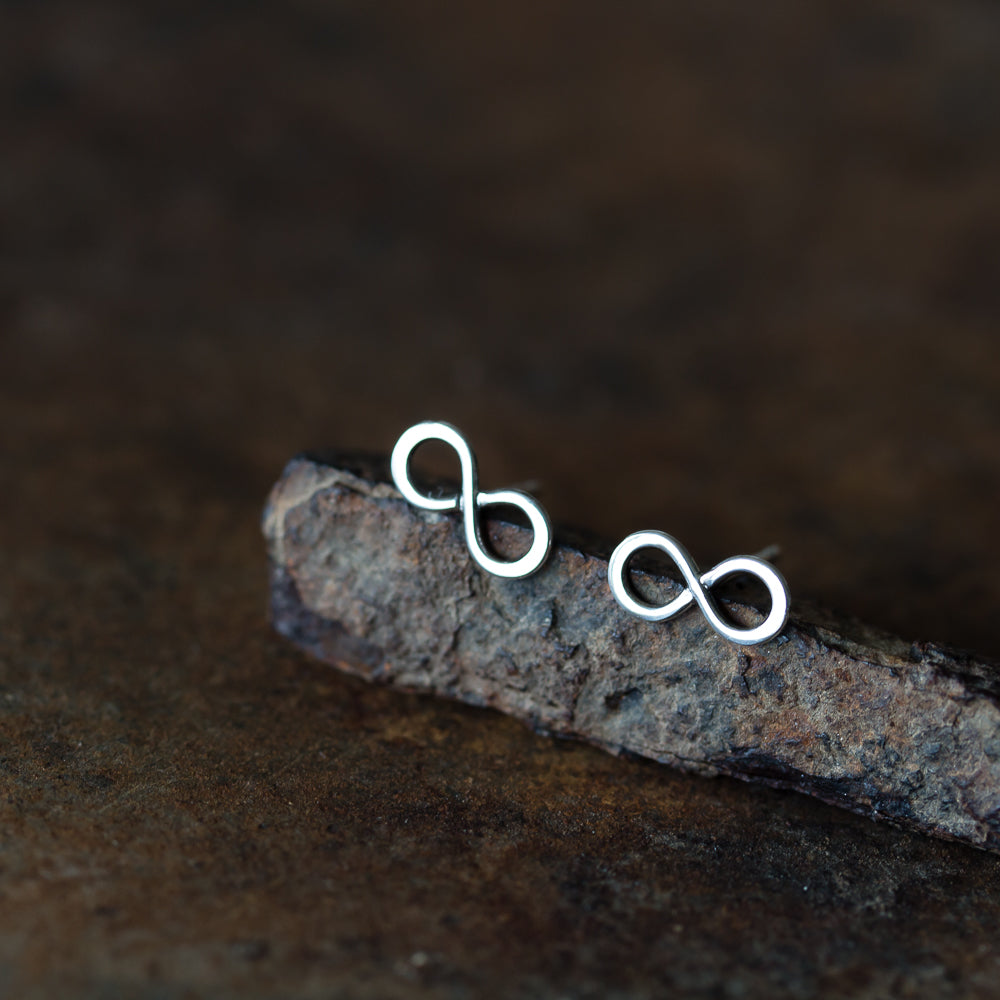 Small Handmade Silver Infinity Earrings, Simple modern everyday studs - jewelry by CookOnStrike