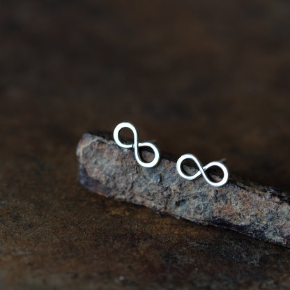 Small Handmade Silver Infinity Earrings, Simple modern everyday studs - jewelry by CookOnStrike