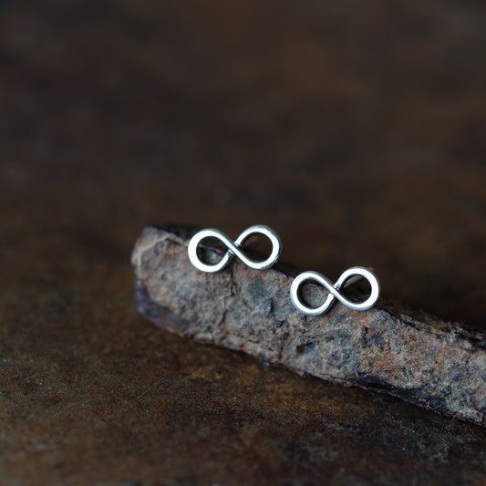 Small Handmade Silver Infinity Earrings, Simple modern everyday studs - jewelry by CookOnStrike