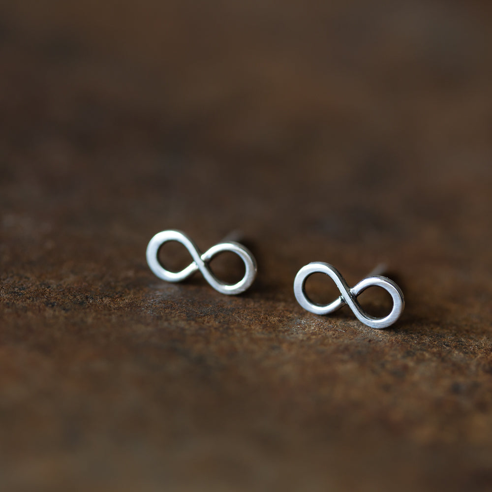Small Handmade Silver Infinity Earrings, Simple modern everyday studs - jewelry by CookOnStrike
